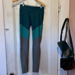 Outdoor voices leggings